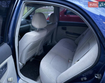 Синій Кіа Черато, об'ємом двигуна 1.6 л та пробігом 355 тис. км за 3400 $, фото 8 на Automoto.ua