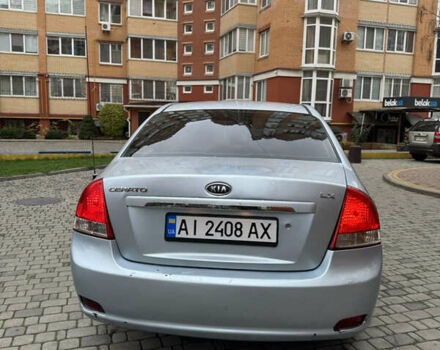 Синий Киа Черато, объемом двигателя 1.6 л и пробегом 280 тыс. км за 2750 $, фото 4 на Automoto.ua