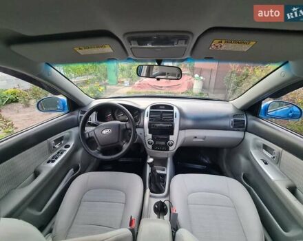Синій Кіа Черато, об'ємом двигуна 1.6 л та пробігом 313 тис. км за 4600 $, фото 15 на Automoto.ua