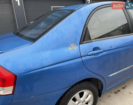 Синий Киа Черато, объемом двигателя 1.59 л и пробегом 200 тыс. км за 2999 $, фото 6 на Automoto.ua