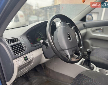 Синий Киа Черато, объемом двигателя 1.59 л и пробегом 258 тыс. км за 3000 $, фото 21 на Automoto.ua