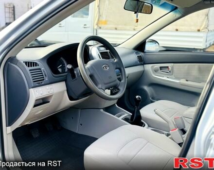 Синий Киа Черато, объемом двигателя 2 л и пробегом 50 тыс. км за 6300 $, фото 9 на Automoto.ua