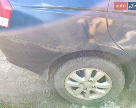 Киа Черато 2007 в Львове на Automoto.ua Синий Киа Черато, объемом двигателя 2 л и пробегом 200 тыс. км за 4800 $, фото 3 на Automoto.ua