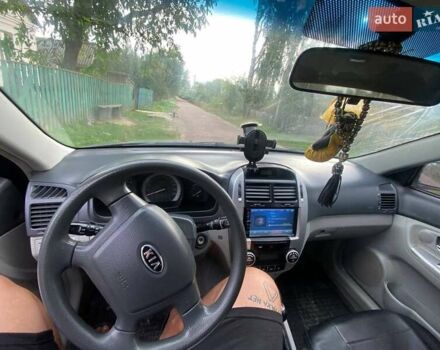 Киа Черато 2007 в Житомире на Automoto.ua Синий Киа Черато, объемом двигателя 1.98 л и пробегом 182 тыс. км за 3000 $, фото 2 на Automoto.ua
