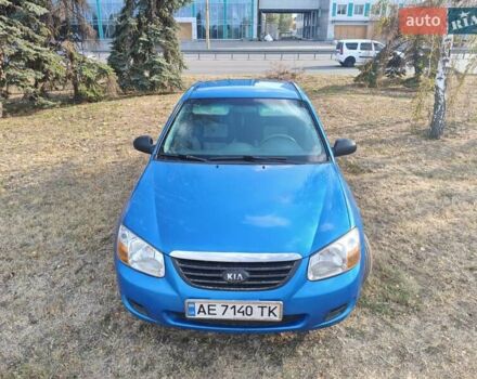 Синий Киа Черато, объемом двигателя 1.6 л и пробегом 280 тыс. км за 4300 $, фото 3 на Automoto.ua