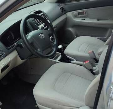 Синий Киа Черато, объемом двигателя 1.59 л и пробегом 161 тыс. км за 4200 $, фото 2 на Automoto.ua