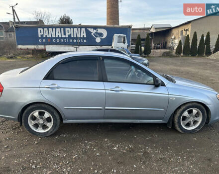 Синий Киа Черато, объемом двигателя 1.6 л и пробегом 192 тыс. км за 4400 $, фото 3 на Automoto.ua