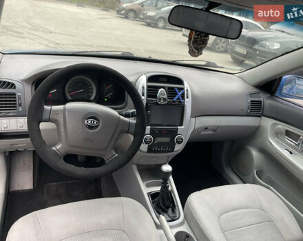 Синий Киа Черато, объемом двигателя 1.59 л и пробегом 200 тыс. км за 2999 $, фото 10 на Automoto.ua