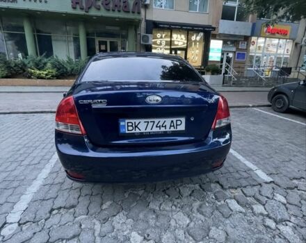 Синий Киа Черато, объемом двигателя 1.6 л и пробегом 211 тыс. км за 4800 $, фото 3 на Automoto.ua