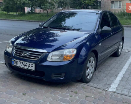 Киа Черато 2008 в Ровно на Automoto.ua Синий Киа Черато, объемом двигателя 1.58 л и пробегом 211 тыс. км за 4800 $, фото 1 на Automoto.ua