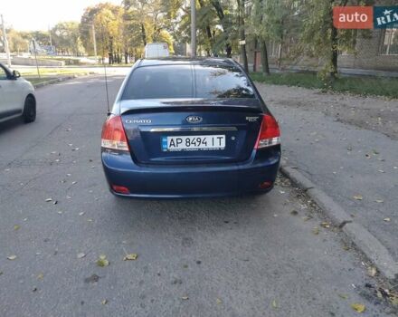 Синий Киа Черато, объемом двигателя 1.6 л и пробегом 260 тыс. км за 5500 $, фото 2 на Automoto.ua