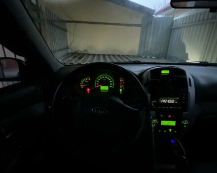 Синій Кіа Черато, об'ємом двигуна 1.59 л та пробігом 303 тис. км за 4400 $, фото 31 на Automoto.ua