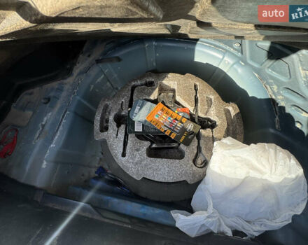 Синий Киа Черато, объемом двигателя 1.59 л и пробегом 250 тыс. км за 3100 $, фото 21 на Automoto.ua