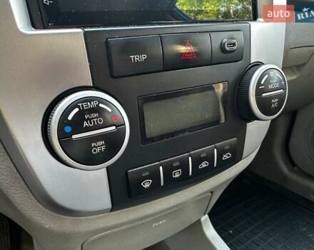 Синій Кіа Черато, об'ємом двигуна 1.6 л та пробігом 248 тис. км за 5990 $, фото 13 на Automoto.ua