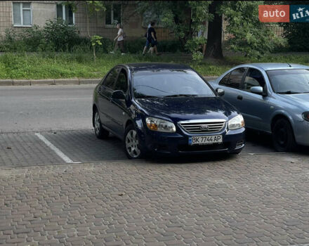 Киа Черато 2008 в Ровно на Automoto.ua Синий Киа Черато, объемом двигателя 1.58 л и пробегом 211 тыс. км за 4800 $, фото 6 на Automoto.ua