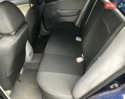 Синий Киа Черато, объемом двигателя 1.6 л и пробегом 292 тыс. км за 4400 $, фото 8 на Automoto.ua