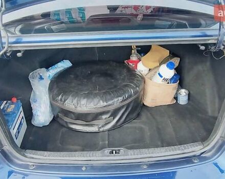 Синий Киа Черато, объемом двигателя 1.59 л и пробегом 253 тыс. км за 4700 $, фото 7 на Automoto.ua