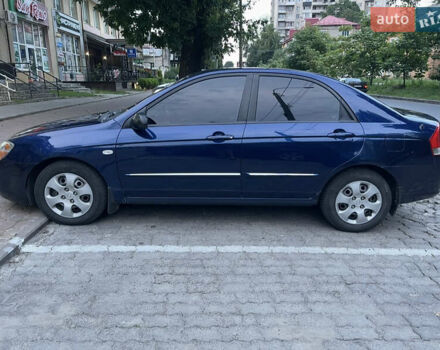 Киа Черато 2008 в Ровно на Automoto.ua Синий Киа Черато, объемом двигателя 1.58 л и пробегом 211 тыс. км за 4800 $, фото 4 на Automoto.ua