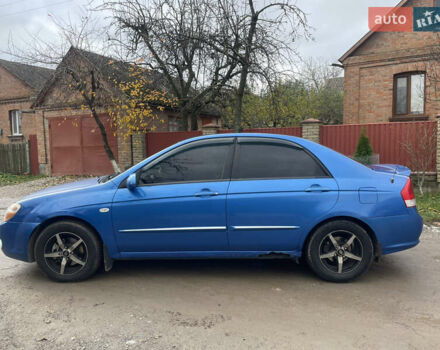 Синій Кіа Черато, об'ємом двигуна 2 л та пробігом 420 тис. км за 2500 $, фото 3 на Automoto.ua