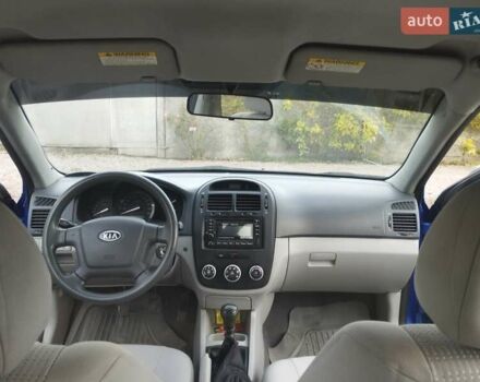 Синий Киа Черато, объемом двигателя 1.6 л и пробегом 297 тыс. км за 3900 $, фото 13 на Automoto.ua