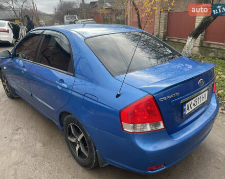 Синій Кіа Черато, об'ємом двигуна 2 л та пробігом 420 тис. км за 2500 $, фото 8 на Automoto.ua