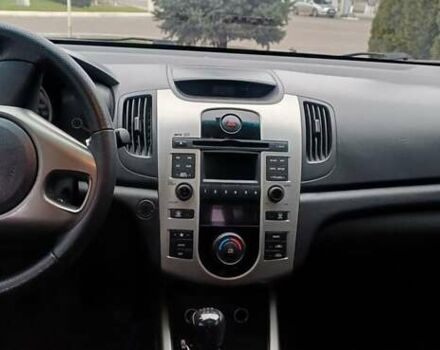 Синий Киа Черато, объемом двигателя 1.59 л и пробегом 240 тыс. км за 6450 $, фото 8 на Automoto.ua