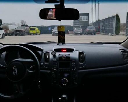 Синій Кіа Черато, об'ємом двигуна 1.59 л та пробігом 220 тис. км за 9500 $, фото 14 на Automoto.ua