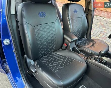 Синий Киа Черато, объемом двигателя 1.59 л и пробегом 140 тыс. км за 9200 $, фото 46 на Automoto.ua