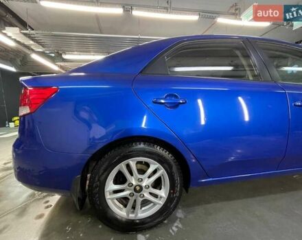 Синий Киа Черато, объемом двигателя 1.6 л и пробегом 160 тыс. км за 8300 $, фото 9 на Automoto.ua