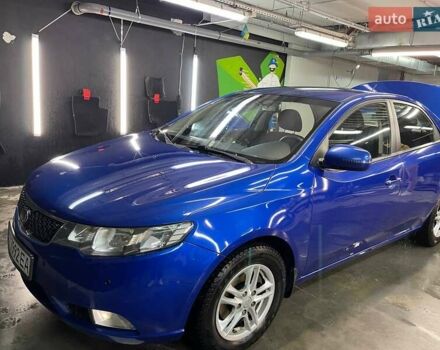 Синий Киа Черато, объемом двигателя 1.6 л и пробегом 160 тыс. км за 8300 $, фото 5 на Automoto.ua