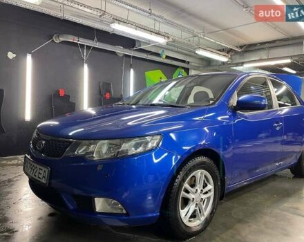 Синий Киа Черато, объемом двигателя 1.6 л и пробегом 160 тыс. км за 8300 $, фото 3 на Automoto.ua