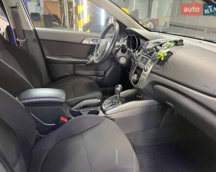 Синий Киа Черато, объемом двигателя 1.6 л и пробегом 160 тыс. км за 8300 $, фото 33 на Automoto.ua