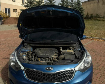 Синій Кіа Черато, об'ємом двигуна 1.6 л та пробігом 199 тис. км за 8100 $, фото 13 на Automoto.ua