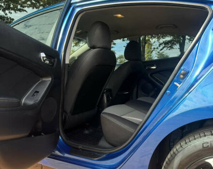 Синій Кіа Черато, об'ємом двигуна 1.6 л та пробігом 199 тис. км за 8100 $, фото 10 на Automoto.ua