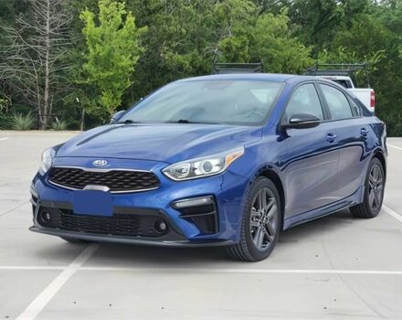 Синій Кіа Черато, об'ємом двигуна 2 л та пробігом 11 тис. км за 3500 $, фото 2 на Automoto.ua