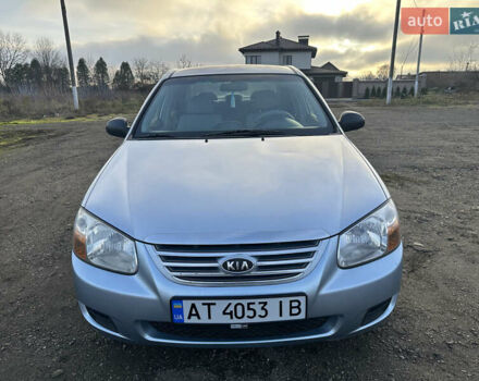 Синий Киа Черато, объемом двигателя 1.6 л и пробегом 192 тыс. км за 4400 $, фото 1 на Automoto.ua