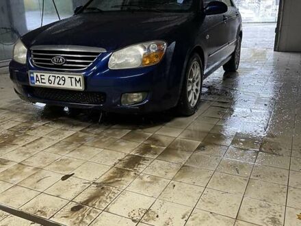 Киа Черато 2007 в Краматорске на Automoto.ua Синий Киа Черато, объемом двигателя 2 л и пробегом 183 тыс. км за 6100 $, фото 1 на Automoto.ua