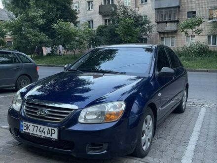 Киа Черато 2008 в Ровно на Automoto.ua Синий Киа Черато, объемом двигателя 1.6 л и пробегом 211 тыс. км за 4800 $, фото 1 на Automoto.ua