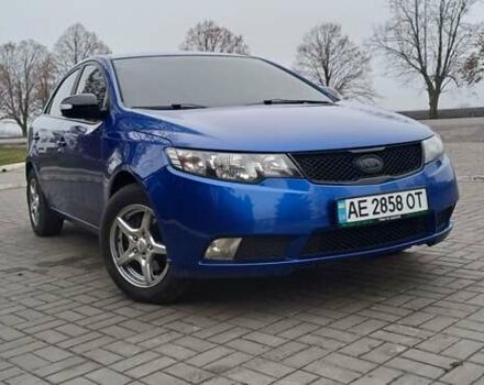 Синій Кіа Черато, об'ємом двигуна 1.59 л та пробігом 240 тис. км за 6450 $, фото 1 на Automoto.ua