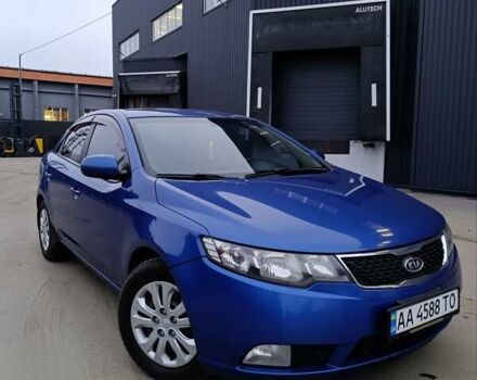 Синій Кіа Черато, об'ємом двигуна 1.59 л та пробігом 220 тис. км за 9500 $, фото 1 на Automoto.ua