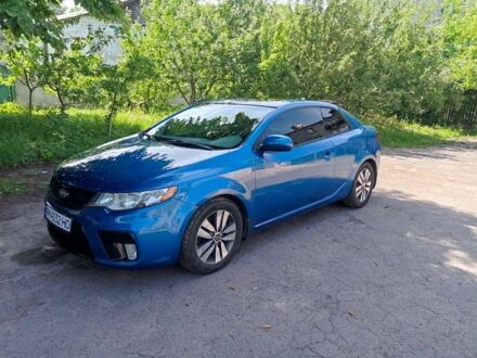 Киа Черато 2013 в Радомышле на Automoto.ua Синий Киа Черато, объемом двигателя 2 л и пробегом 195 тыс. км за 7600 $, фото 1 на Automoto.ua