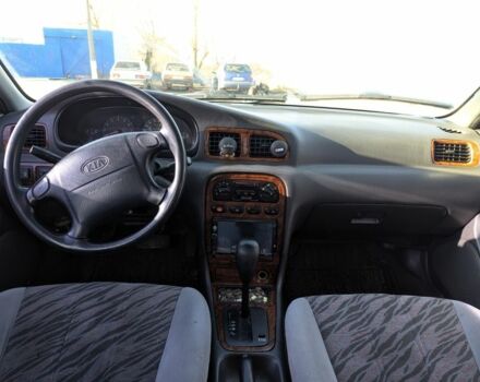 Білий Кіа Кларус, об'ємом двигуна 2 л та пробігом 257 тис. км за 1200 $, фото 4 на Automoto.ua