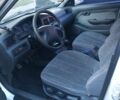 Белый Киа Кларус, объемом двигателя 2 л и пробегом 182 тыс. км за 2950 $, фото 2 на Automoto.ua