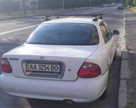 Белый Киа Кларус, объемом двигателя 0 л и пробегом 1 тыс. км за 500 $, фото 1 на Automoto.ua