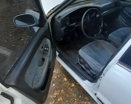 Кіа Кларус 2000 у Лубнах на Automoto.ua Білий Кіа Кларус, об'ємом двигуна 0 л та пробігом 300 тис. км за 1500 $, фото 6 на Automoto.ua