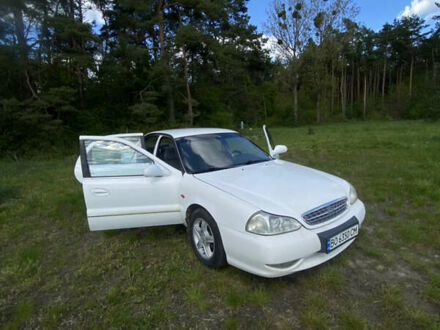 Киа Кларус 2000 в Золочеве на Automoto.ua Белый Киа Кларус, объемом двигателя 0 л и пробегом 350 тыс. км за 1999 $, фото 1 на Automoto.ua
