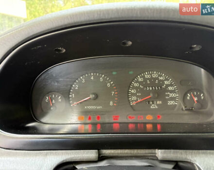 Бежевый Киа Кларус, объемом двигателя 2 л и пробегом 239 тыс. км за 1999 $, фото 35 на Automoto.ua