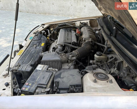 Бежевый Киа Кларус, объемом двигателя 2 л и пробегом 239 тыс. км за 1999 $, фото 43 на Automoto.ua