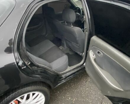 Чорний Кіа Кларус, об'ємом двигуна 2 л та пробігом 300 тис. км за 1600 $, фото 10 на Automoto.ua