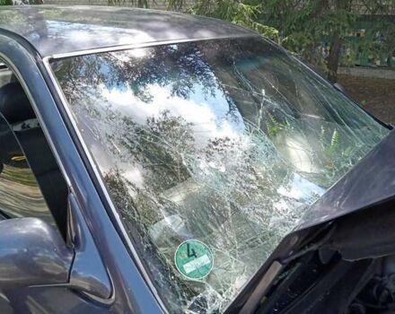 Серый Киа Кларус, объемом двигателя 2 л и пробегом 300 тыс. км за 500 $, фото 4 на Automoto.ua